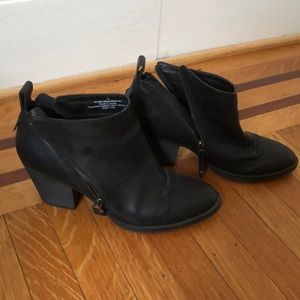 Dolce vita black faux leather booties